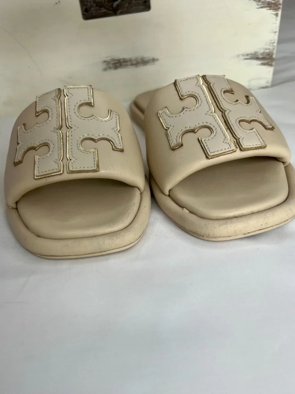 Tory Burch Double T Sport Slide Sandals Sz 6.5 Dulce De Leche Napa Leather Gold - Picture 8 of 13